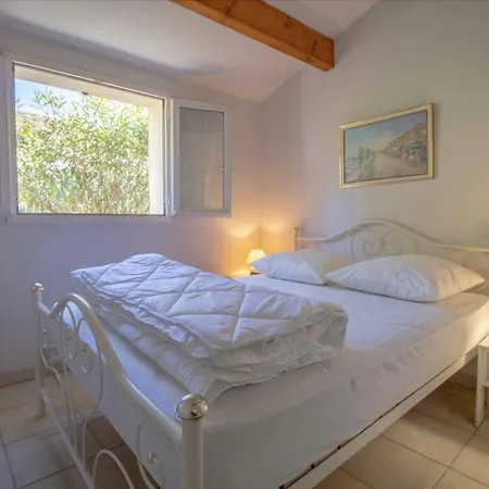 Holiday home Small House With Garden With Pool