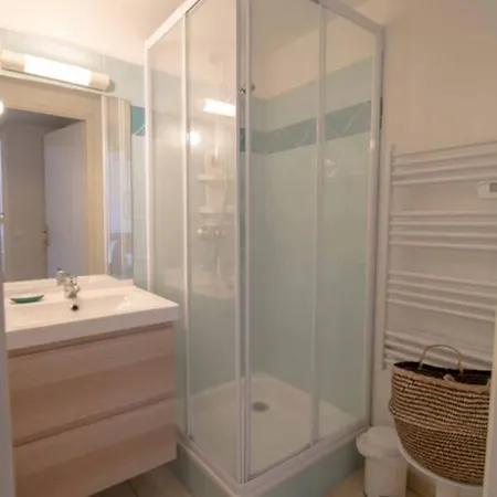 Small House With Garden With Pool * Frejus